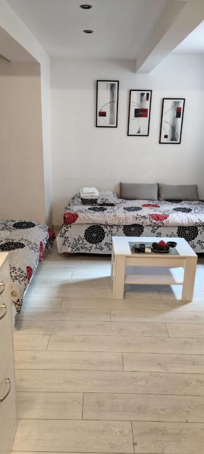Studio Apartman Kocka Beograd Eksteriør bilde