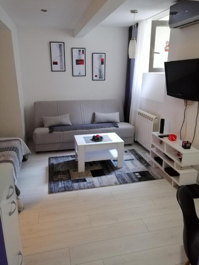 Studio Apartman Kocka Beograd Eksteriør bilde